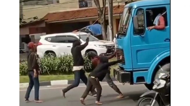 Cegah Kegiatan Rojali Tewaskan Remaja Terulang Kembali, Satlantas Polresta Bogor Lakukan Sosialisasi