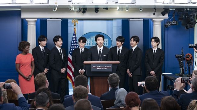 Momen BTS Kunjungi White House (Twitter/@WhiteHouse)