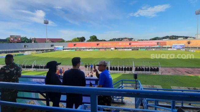 Sambut Pramusim Piala Presiden 2022, Perbaikan Stadion Gor Segiri Sudah Capai 70 Persen