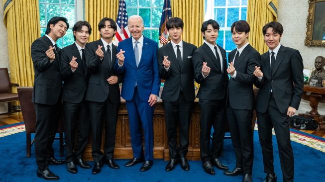 BTS Bayar Sendiri Biaya Perjalanan ke Gedung Putih, ARMY Akui Tak Kaget