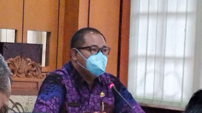 Dianggap Belum Optimal, Fajar Minta Pejabat Bupati Kulon Progo Fokus Pulihkan Ekonomi dan Entaskan Kemiskinan