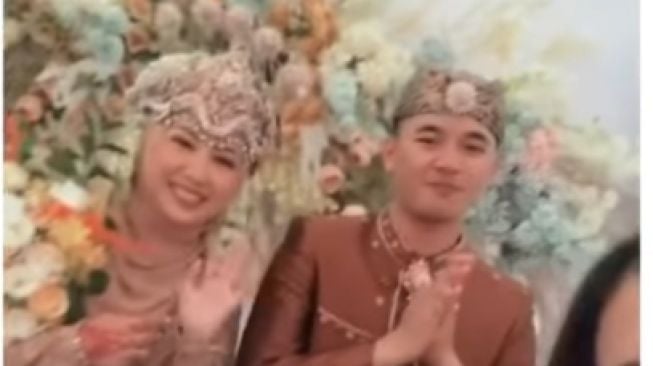 Dahsyatnya Doa, Perempuan ini Jadi Pengantin Setelah Datang ke Nikahan Teman