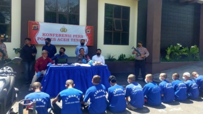 Polres Bener Meriah menggelar Konferensi Pers sejumlah kasus di Mapolres setempat, Kamis . [ANTARA]