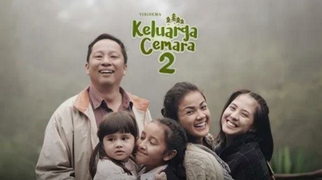 Kumpulan Berita SINOPSIS FILM KELUARGA CEMARA 2: Dirilis 23 Juni 2022