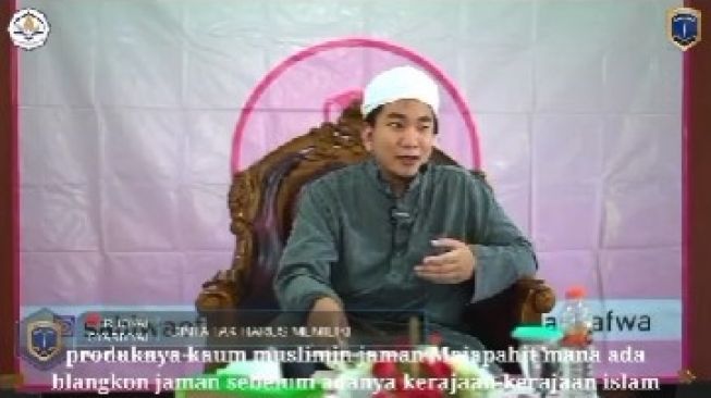 Bahaya! Orang Pakai Blangkon Disebut Syirik dan Sesat, Ustadz Muhammad Faizar Beri Peringatan