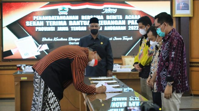 Ganjar Pranowo Disebut Tak Bisa Bekerja, Tapi Beri Bantuan Keuangan ke PDI Perjuangan Paling Banyak di Jateng