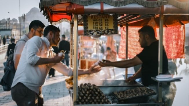 3 Cara Mendukung Usaha Milik Teman yang Baru Dirintis, Mudah Kok!