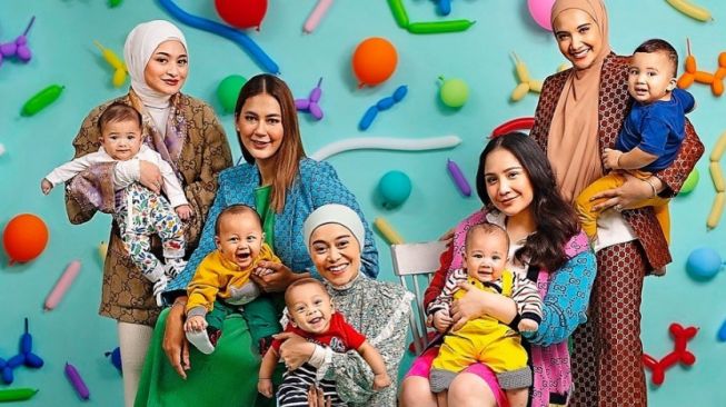 Photoshoot Gucci Challenge, Ekspresi Baby L dan Rayyanza saat Bikin Gemes Warganet