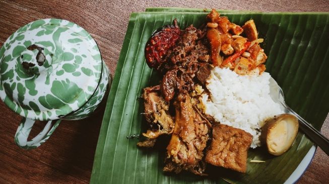 5 Tempat Makan Gudeg Enak di Jogja, Rasa Otentik hingga Ramah Lidah Wisatawan Luar Jawa
