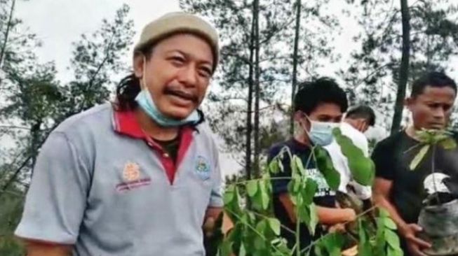 Pendeta Rasely Sinampe dari Toraja Raih Penghargaan Bidang Lingkungan Kalpataru