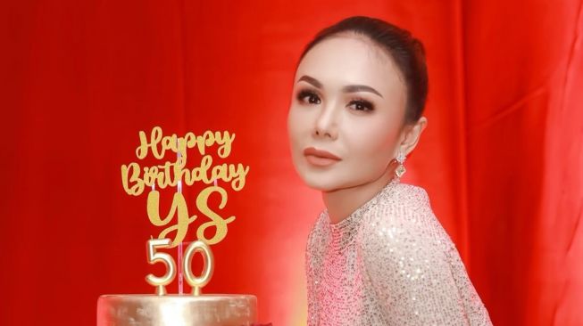 Perayaan ulang tahun ke-50 Yuni Shara [Instagram/@yunishara36]