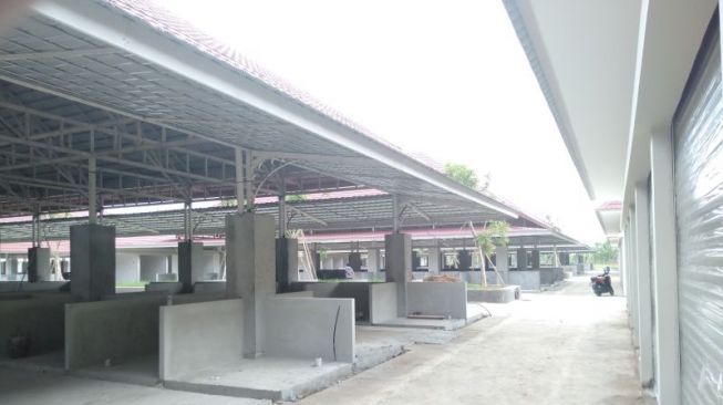Bupati Karawang Janji Permudah Cicilan Lapak Pedagang di Pasar Rengasdengklok Baru