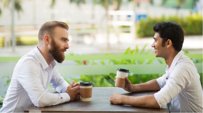 4 Alasan yang Membuat Pria Lebih Pandai Menjaga Rahasia, Apa Saja?