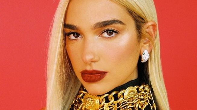 Adu Gaya Haico Van Der Veken dan Dua Lipa (Dua Lipa/Instagram@dualipa)