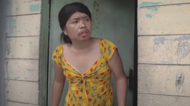 Profil Purwadi alias Rita Warintil, YouTuber Penggagas Komedi Kontrakan Rempong