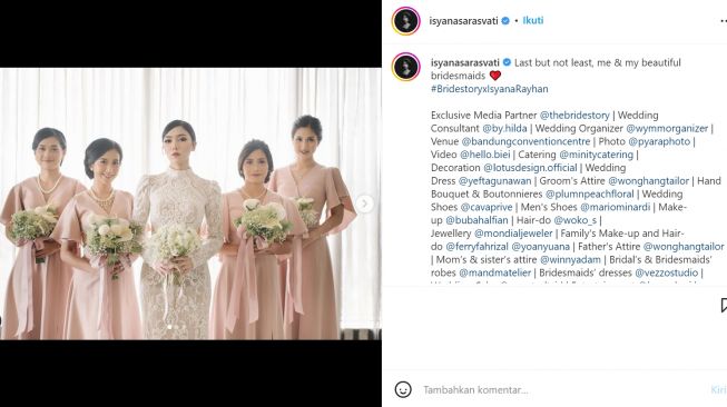 Inspirasi Baju Bridesmaid Nikahan Isyana Sarasvati (instagram/isyanasarasvati)