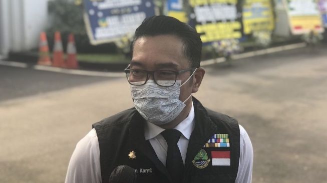 Peluk Jasad Anaknya saat Dimandikan, Ridwan Kamil: Saya Azan dengan Sempurna di Telinganya Persis saat Eril Lahir