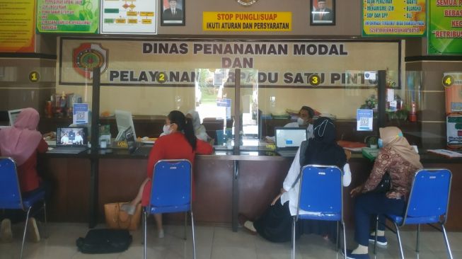 Diduga Ada Praktik Curang Pengurusan IMB di DPMPTSP Kabupaten Mojokerto