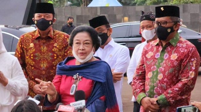 Tjahjo Kumolo Wafat, Megawati Perintahkan Sekjen dan Jajaran PDIP Beri Penghormatan Terbaik