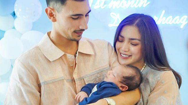 Jessica Iskandar Bagikan Foto Baby Don, Tulis Pesan Haru: Paket Tuhan Datang Tepat Waktu