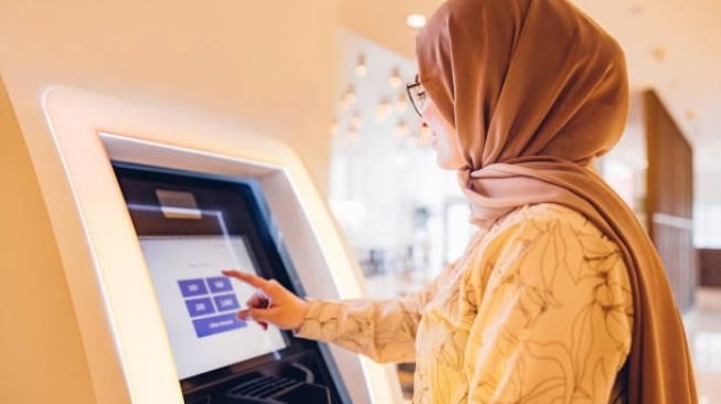 Hukum Angsuran Haji di Bank Konvensional, Buya Yahya Menjawab