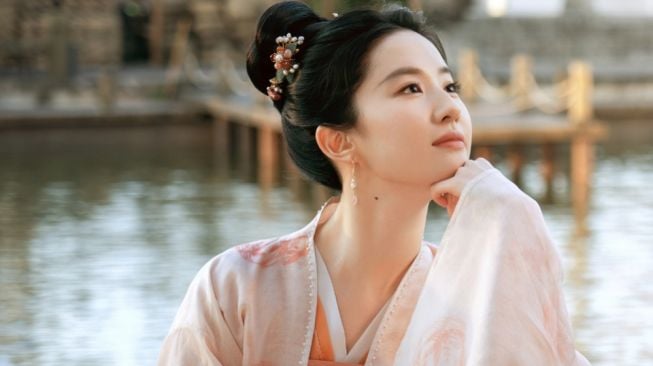 Video Behind The Scene Drama Baru Dirilis, Profesionalitas Liu Yifei Dipuji