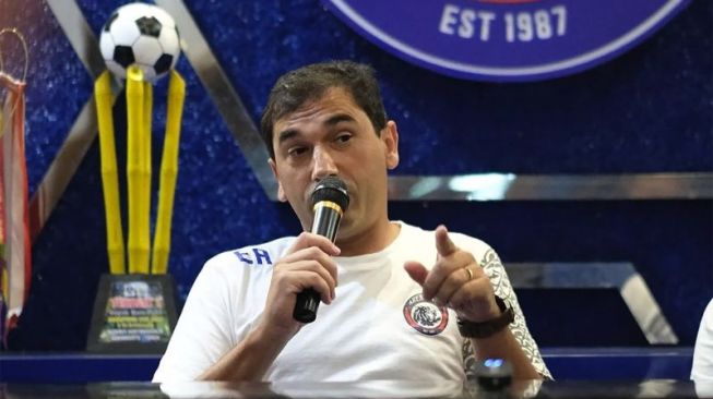 Arema FC Juara Piala Presiden 2022, Eduardo Almeida Tak Akan Lupakan Jasa Aremania