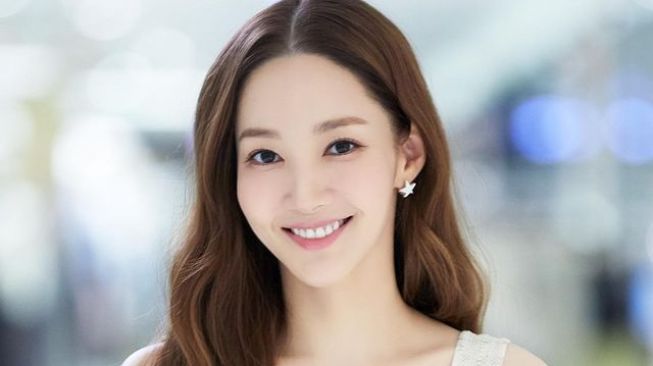 Pacar Park Min Young Disebut Suka Foya-Foya dan Punya Hubungan Dekat dengan Gangster