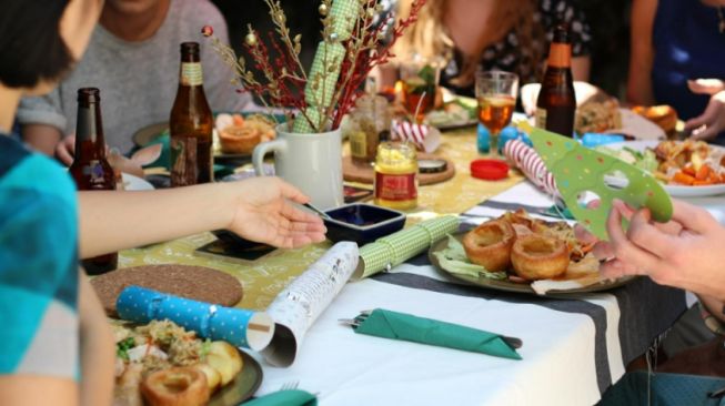 Open House, Tradisi Menerima Tamu yang Ramai Dilakukan saat Hari Raya