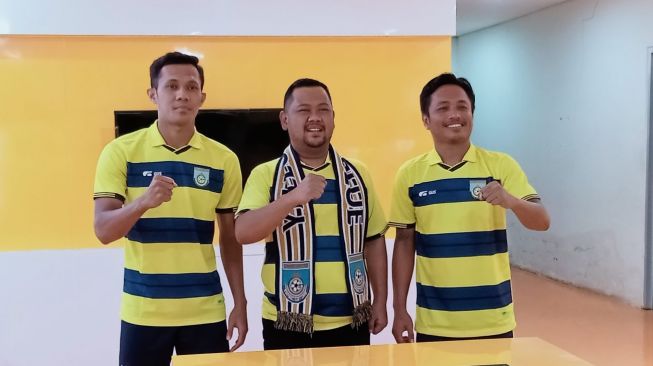 Gresik United Rekrut I Gede Sukadana dan Imam Witoyo