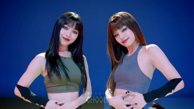 Yeji dan Ryujin ITZY Tampil Keren di Studio Choom, Fans Inginkan Sub Unit