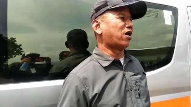 Cerita Umang Sopir Ambulans Pengangkut Jenazah Eril: Saya Bangga Sekali