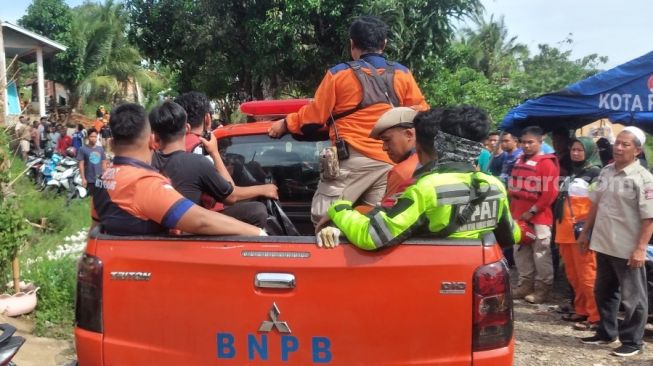 Pencarian 3 Pelajar SMK Hanyut di Padang Dilanjutkan, 2 Orang Ditemukan Meninggal Dunia