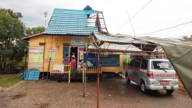 Musibah Angin Puting Beliung Terjadi di Gambut, 3 Balai Desa, 10 Rumah dan 1 Tempat Ibadah Hancur