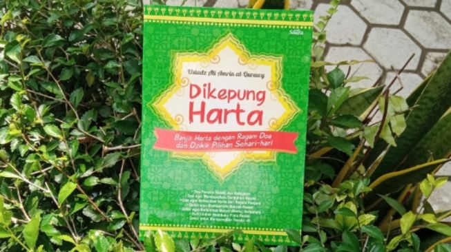 Ulasan Buku Dikepung Harta, Doa Memohon Rezeki Berlimpah