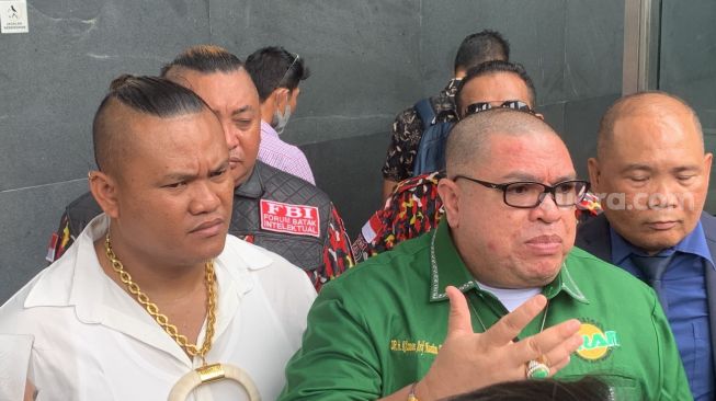 Polisikan Denise Chariesta dengan Pasal Berlapis, Razman Arif Nasution: Cari Kuasa Hukum yang Jago