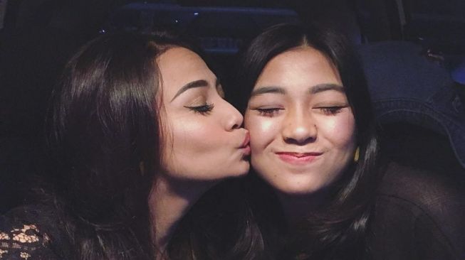Mayang Sary dan Vanessa Angel [Instagram]