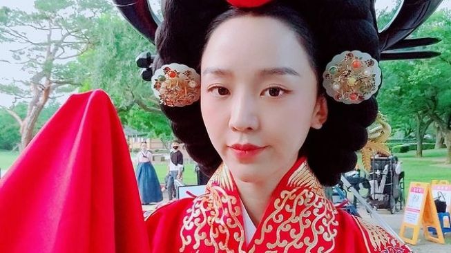 6 Artis Cantik Jadi Ratu Di Drama Korea Ada Jang Nara Dan Shin Hye Sun