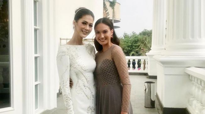 Gaya Artis Jadi Bridesmaid (instagram/@nadinelist)