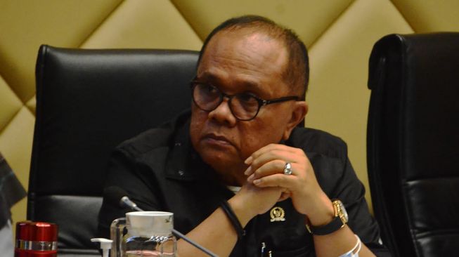 DPR Putuskan 3 Nama Calon Anggota DKPP 2022-2027, Berikut Daftarnya