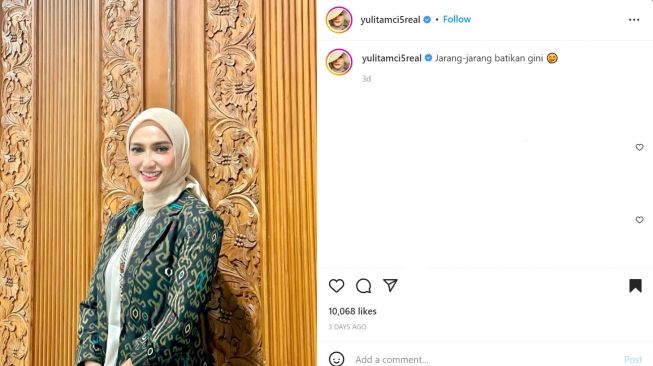 Foto: Kenakan Baju Batik, Mama Lita Masterchef Indonesia Dikira Anggota DPR (instagram/yulitamci5real)