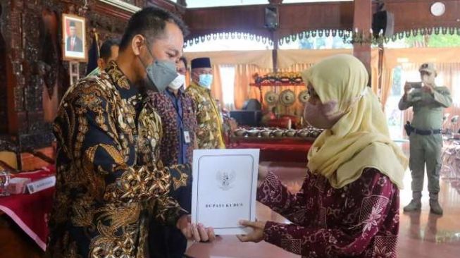 Bupati Hartopo Pastikan Program Santunan Kematian Tetap Jalan