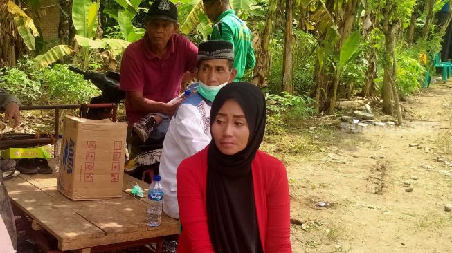 Tangis Ibu Korban Saat Pembongkaran Makam Anaknya di Binjai: Jangan Lagi Ada Korban Ikhsan Berikutnya