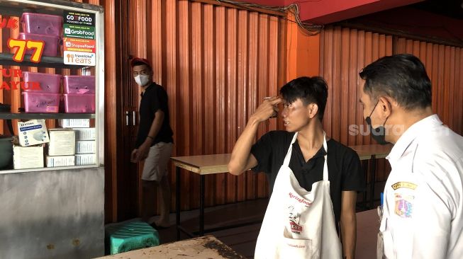 Perwakilan Pemerintah Aceh Cek Warung Nasi Uduk Berlabel 'Aceh' di Pluit Diduga Jual Dendeng Babi