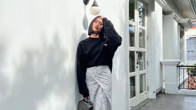 Potret Alika Islamadina Pamer Baby Bump (Instagram/@alikaislamadina)