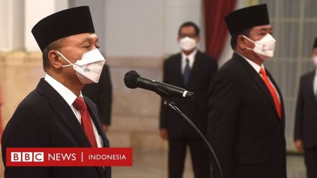 Tiga Kali Jokowi Merombak Kabinetnya, Dua Menteri Dilantik