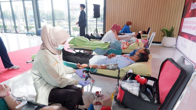 Indonesia Butuh Transfusi Tiap 8 Detik, Atalian Global Services Hadirkan Ayo Donor Darah