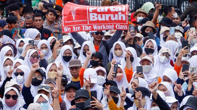 Tolak Kampanye Singkat 75 Hari, Massa Partai Buruh Ancam Duduki Kantor KPU