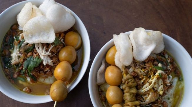 Bubur Ayam Cianjur Makanan Legendaris Jawa Barat, Dijamin Bikin Nagih