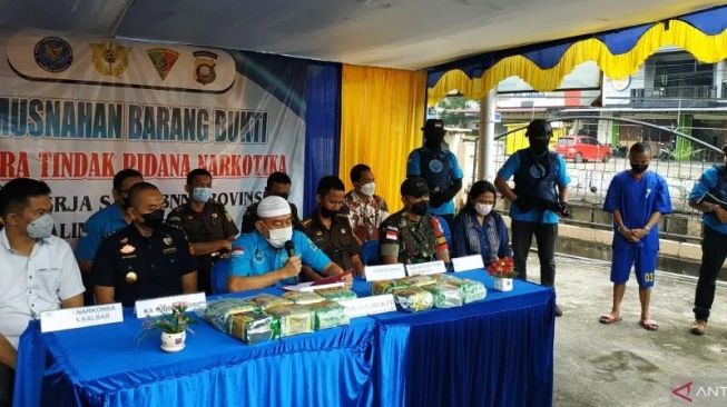 BNN Kalbar Musnahkan Sabu Senilai Rp3,9 Miliar